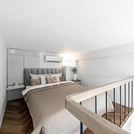 #stayhere - Unique Top Floor Loft With Hot Tub & City View Διαμέρισμα Βίλνιους