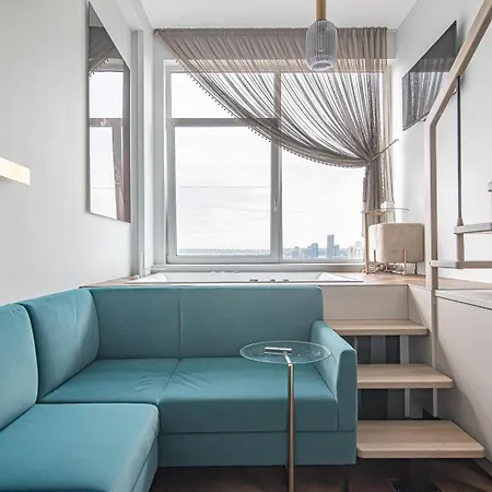 #stayhere - Unique Top Floor Loft With Hot Tub & City View