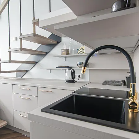 #stayhere - Unique Top Floor Loft With Hot Tub & City View * Βίλνιους