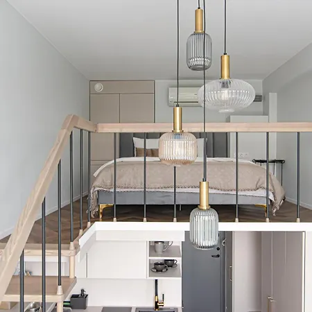 #Stayhere - Unique Top Floor Loft With Hot Tub & City View Apartment *