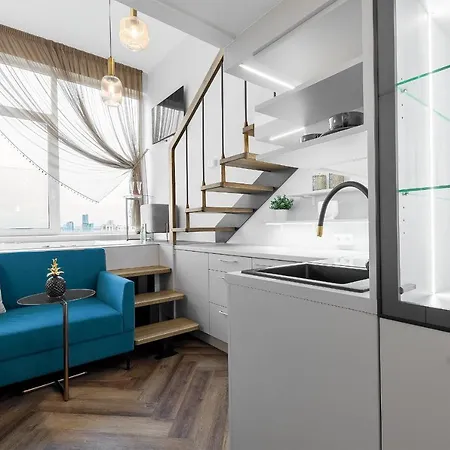 #stayhere - Unique Top Floor Loft With Hot Tub & City View 아파트 *