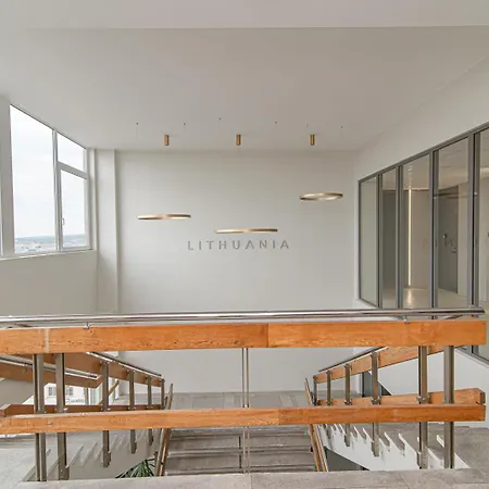 아파트 #stayhere - Unique Top Floor Loft With Hot Tub & City View *